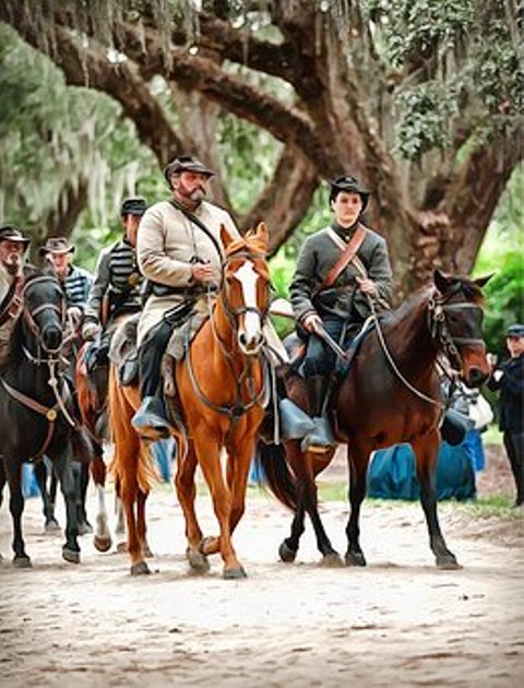 The Buttonwillow Civil War Show in Pigeon Forge, TN is a historical experience the whole family will enjoy!