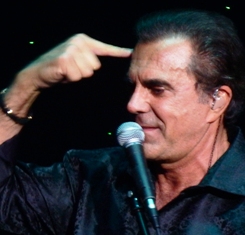 Famous People Like Carman brings praise and worship to the Smoky Mountains.