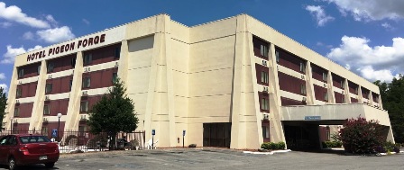 Hotel Pigeon Forge is surrounded by lots of shopping, and attractions in Pigeon Forge.