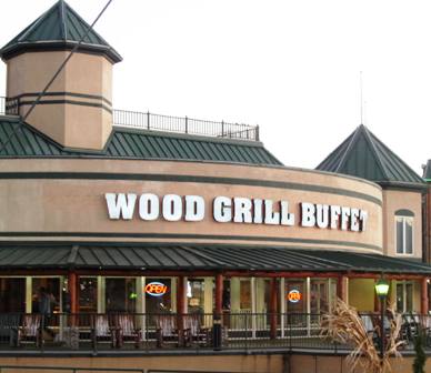 Is Buffet your specialty?  Pigeon Forge Restaurants Wood Grill Buffet has rows of bars filled with delicious foods!