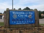 Check out the new Rocky Top city sign