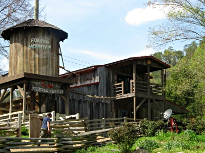 If you're looking for real family adventure, head to Sevierville attractions Foxfire Mountain.